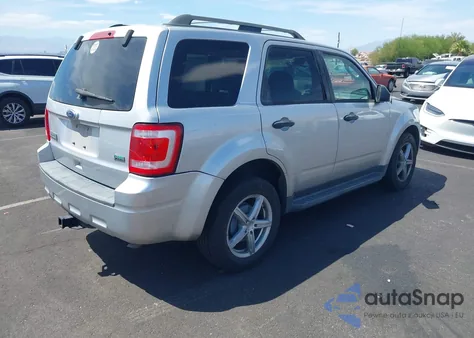 2010 Ford Escape Xlt z USA, uszkodzony, nr VIN 1FMCU0DGXAKD06133